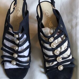 Chanel INTERLOCKING CC LOGO SLINGBACK SANDALS